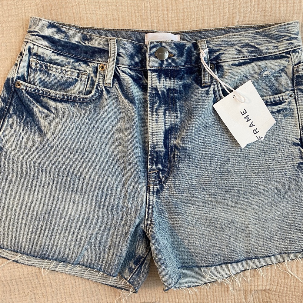 Frame Jean shorts